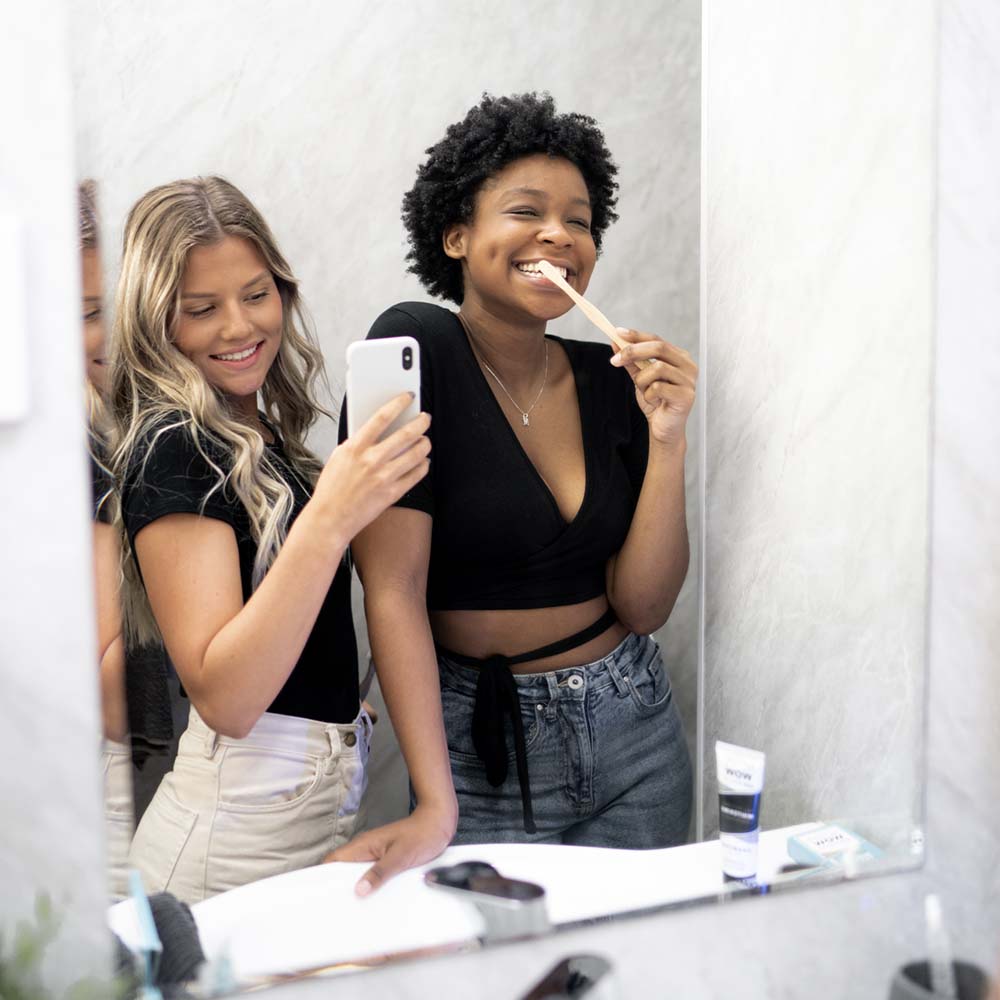 Activated Charcoal Teeth Whitening Powder